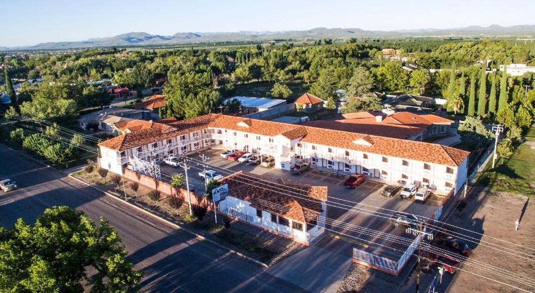 Hotel Dublan Inn Nuevo Casas Grandes 外观 照片
